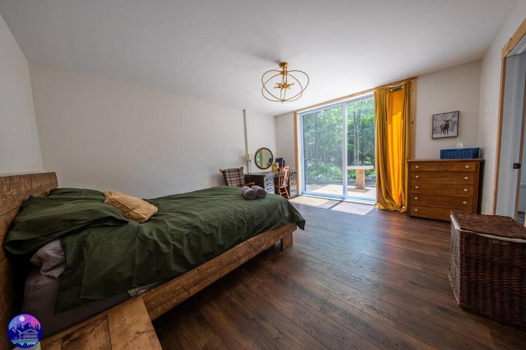 Chalet Deschamps- Spa- Chien Accepte- Nature- Estrie Mansonville Exterior photo